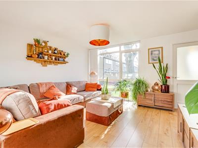 Property image 11 of home to buy in Weymede, West Byfleet